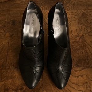 CALVIN KLEIN Black Leather Booties Boots